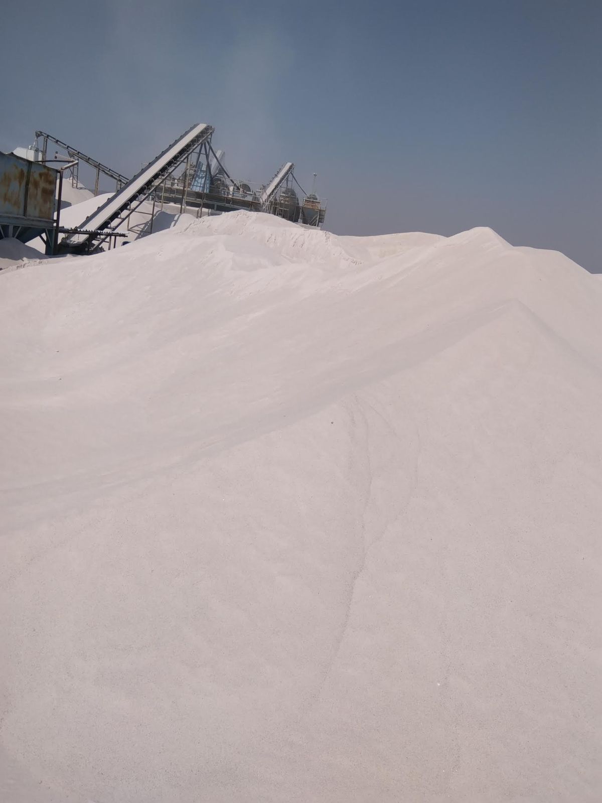 White Silica Sand